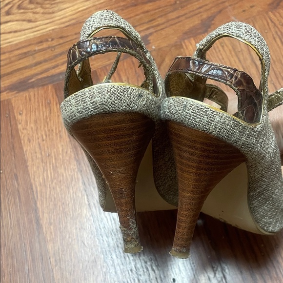 Nine West Gold Peep-Toe Heels - Picture 5 of 5